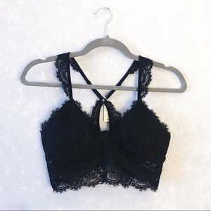NWT AE Eyelash Lace Racerback Bralette